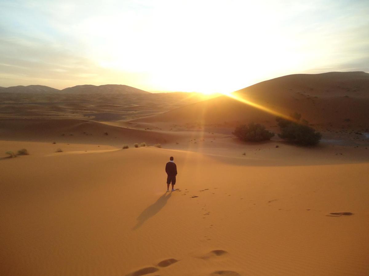 Les Roches Desert Camp Merzouga Dış mekan fotoğraf